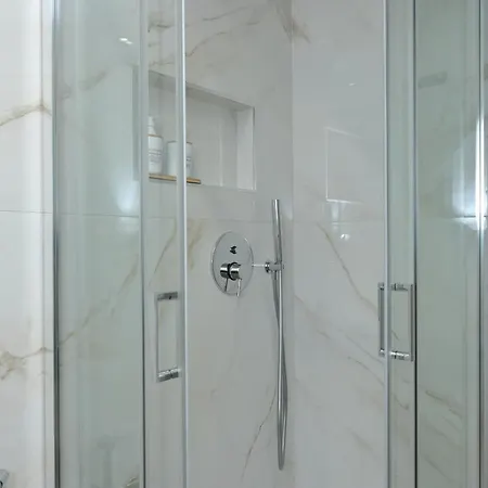 Megamare Apartment *